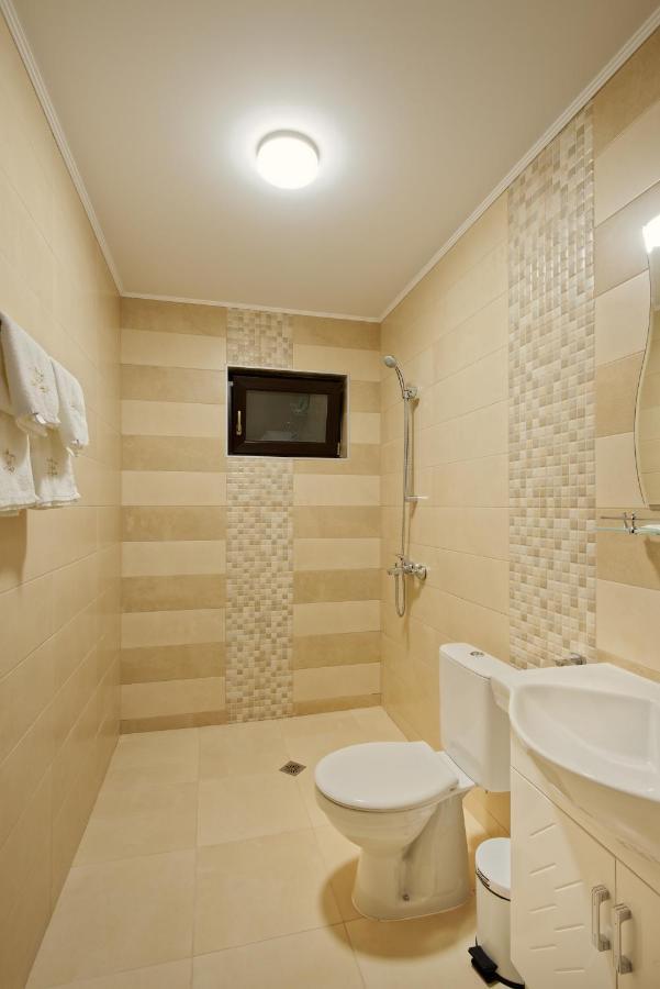 Hotel Комплекс Колонада Hisarya Exterior foto